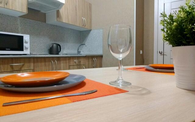 Apartment on Stroiteley street 2