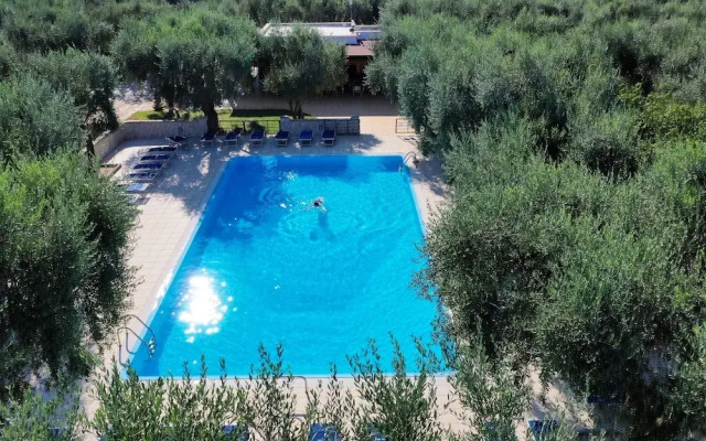 Apartment "ulivo" With Pool and Private Beach