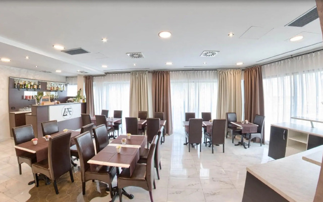 Hotel Luxor Florence