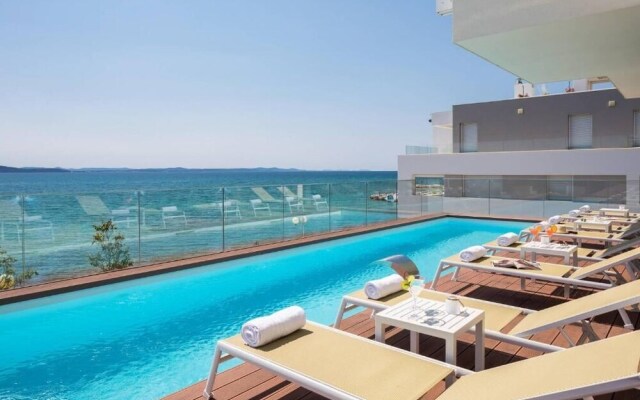 Penthouse Suite Arben