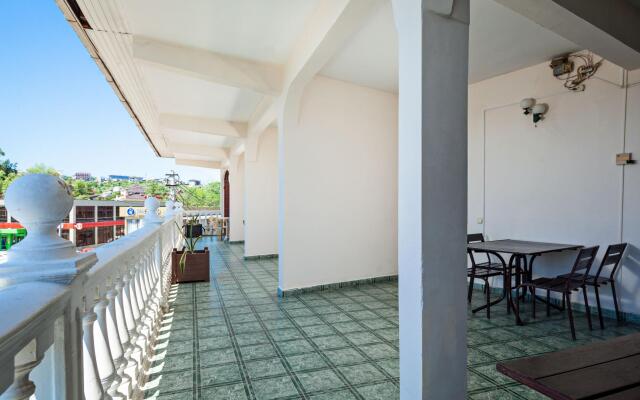 Lita Guest House