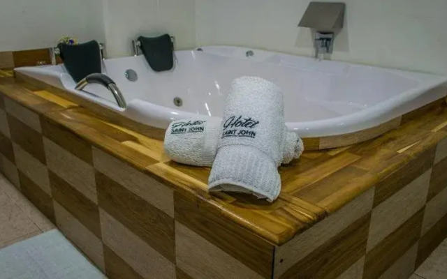 Hotel Saint John
