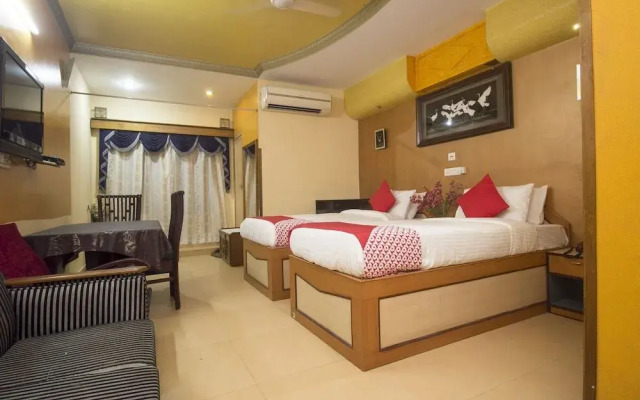 OYO 10695 Hotel Niladri Palace