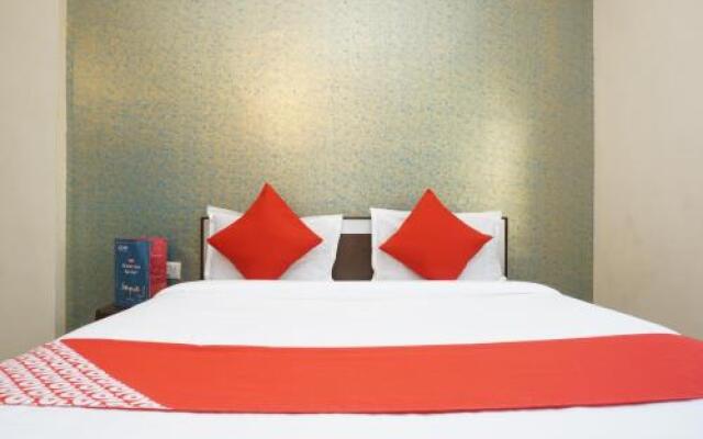 OYO 23422 Hotel Siddharth