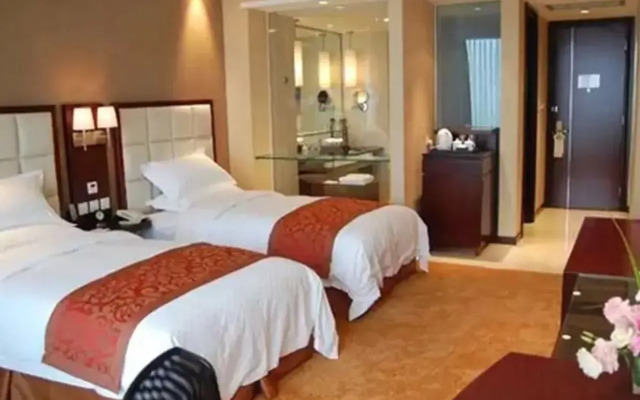 Rainbird International Hotel