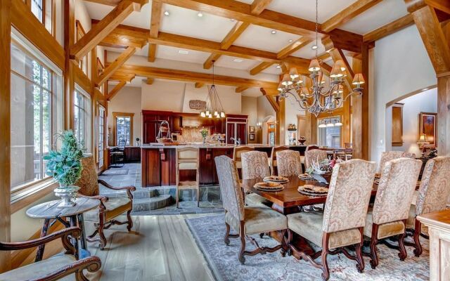Grace Manor