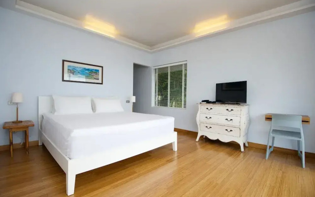 Naroua Villas