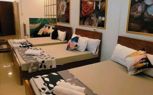 The Royal Bloom Room-1409TowerA