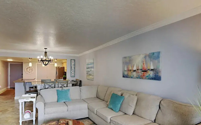 Shoreline Towers 3035