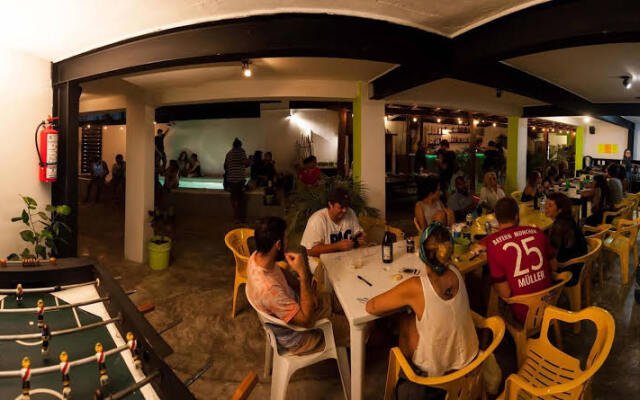 Che Tulum Hostel & Bar