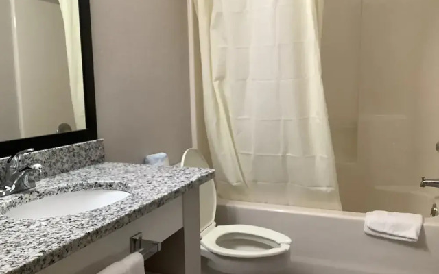 Days Inn Kingdom City