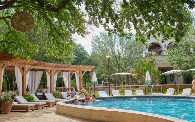 Hotel Drover, Autograph Collection