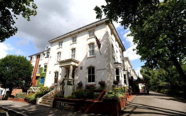 The Belmont Hotel