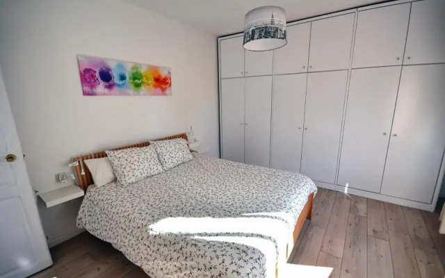 Sunny Apartment Central Sitges