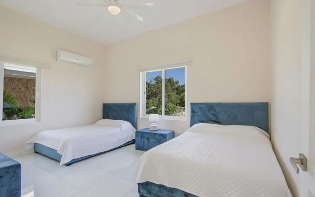 Stunning 6BR Villa With Ocean View in Cap Cana