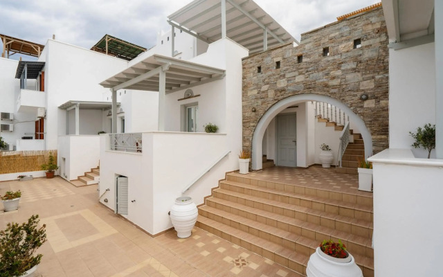 Erato Inn