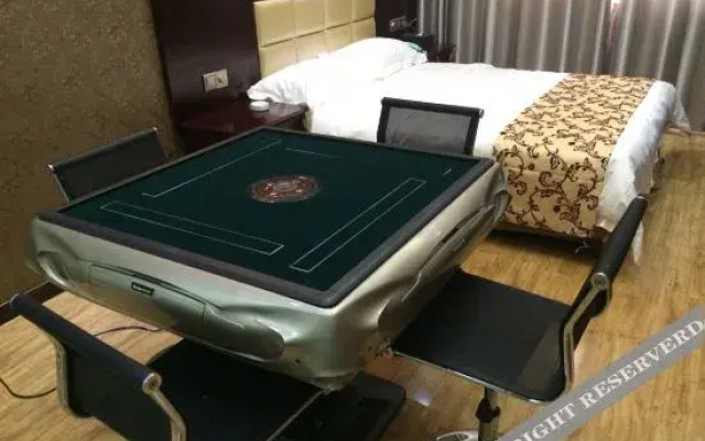 7tiandi Business Hotel (Zhengzhou Dianzi Xinxi Zhiye Jishu Xueyuan Zhongmu Station)