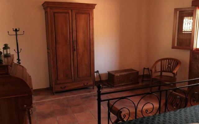 Casa Rural El Lirón