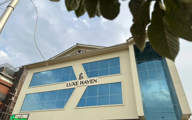Luxe Haven Residency