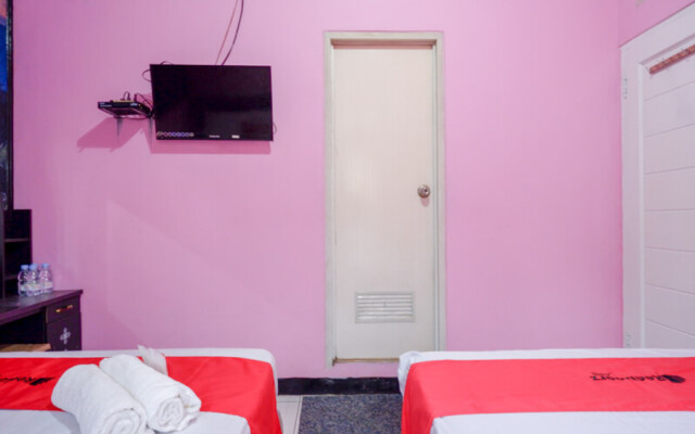 RedDoorz Syariah near Telaga Warna Dieng