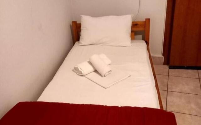 Korydallos Hotel