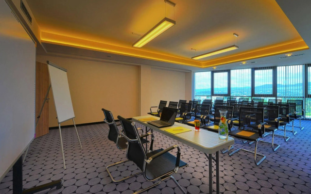 Suite Hotel Sofia