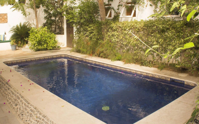 Los Milagros Hotel