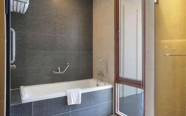 The Bellevue Resort