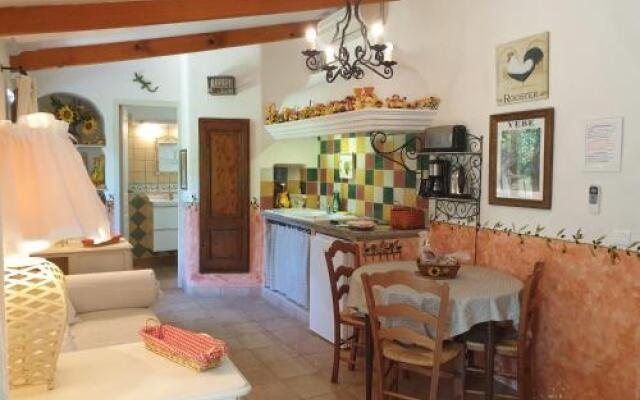 Residences Le Home  A Merula