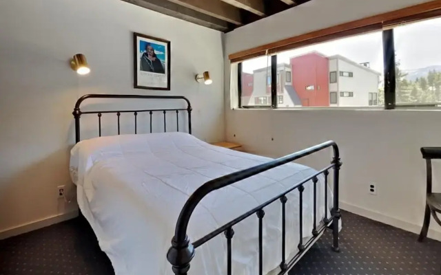 Remodeled Spacious Condo - Next to Car Charging, Hot Tubs, Village Gondola by RedAwning