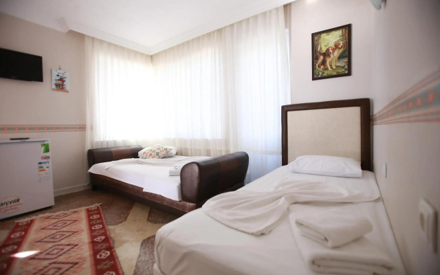 Tunc Otel