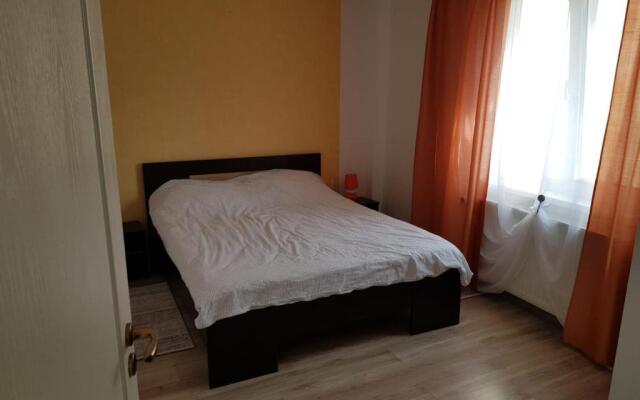 Apartament 8 Central