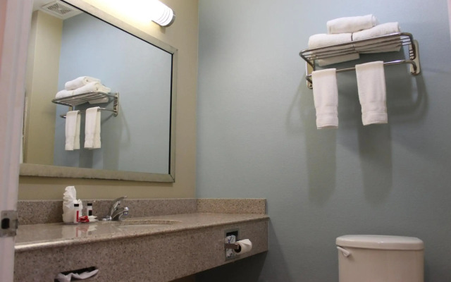 Horizon Inn & Suites - Pearsall