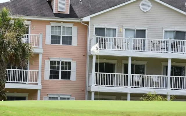Studio Home 2909L at Brunswick Plantation Resort and Golf with Outdoor Pool Onsite by RedAwning
