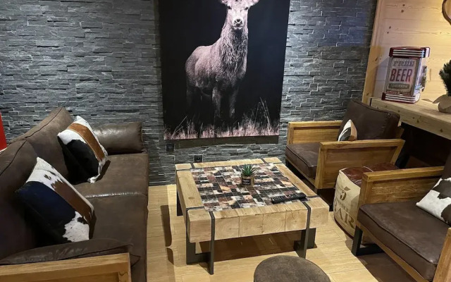 Montana Chalet Hotel