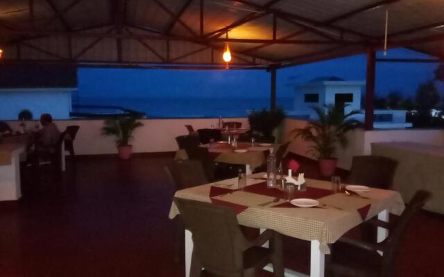 Meya Beach Walk Hotel