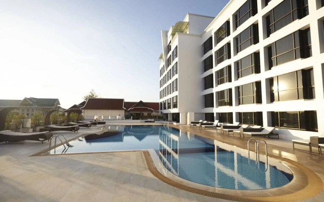 Lao Plaza Hotel