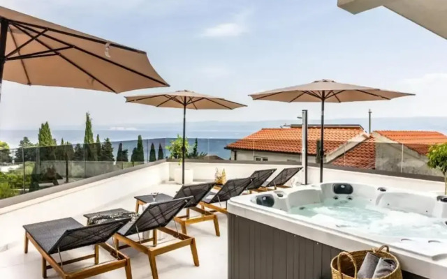 Luxury Penthouse Duce