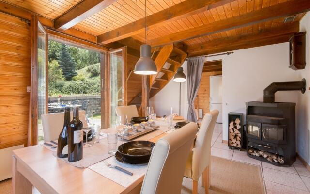 Cozy Mountain Getaway Chalet les Marmottes
