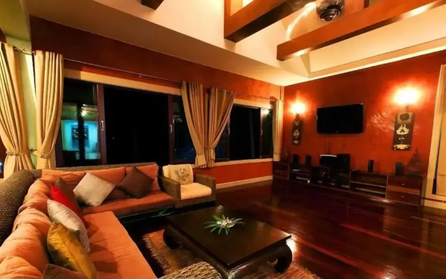 The Villa Hacienda