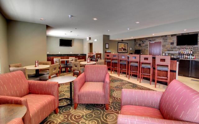 Cobblestone Inn & Suites - Harvey