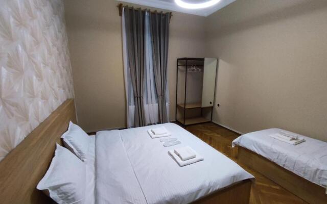 Happy Stay Hotel