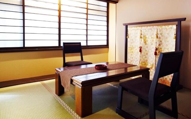 Senraku