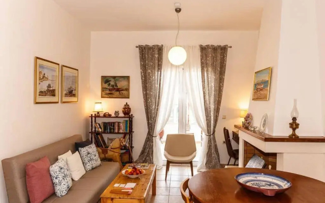 Estia House Cozy-Comfortable Apartment