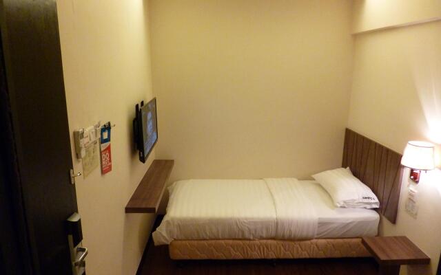 9 Square Hotel - Bangi