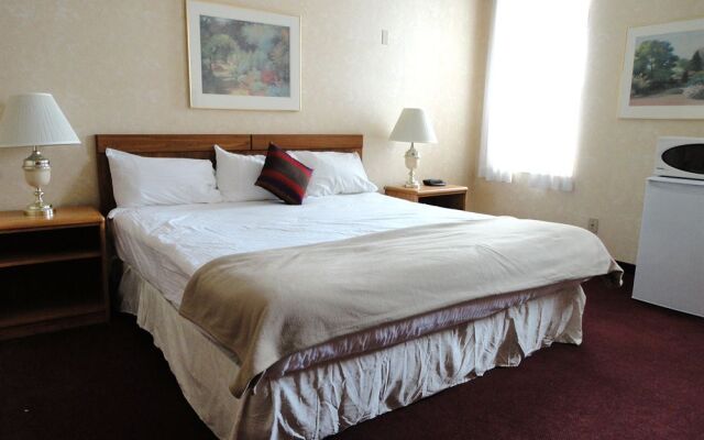 Royal Inn and Suites