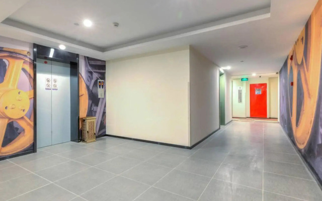 Ibis Xian wandaone Hotel