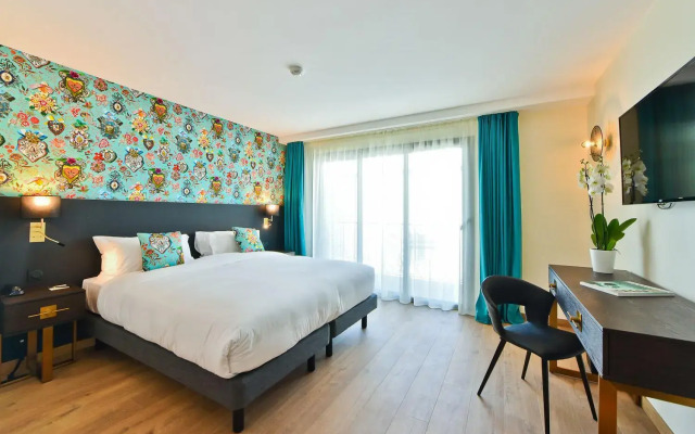 Hotel La Villa Port d Antibes & Spa