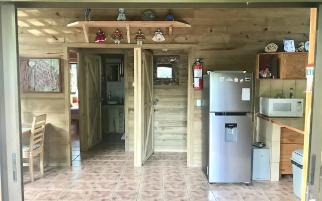 Uvita Oasis Retreat with Villa Cabins and Apartment