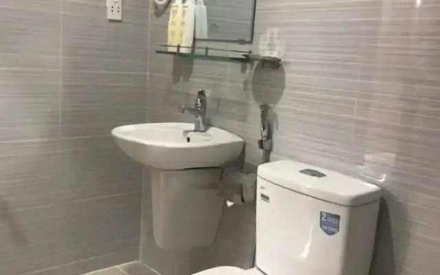Con Dao Tan Son Nhat Hotel